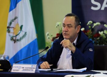 Gobierno de Guatemala denuncia a expresidente por presunta corrupción