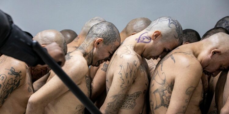 Guatemala está en una fuerte lucha contra las pandillas y condena a sus miembros a más de 400 años de cárcel