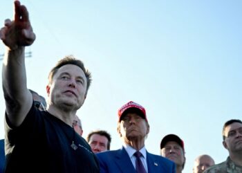En Fotos | Donald Trump y Elon Musk presencian lanzamiento de cohete de SpaceX