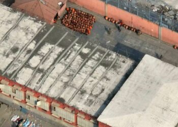 Riña en una cárcel de Ecuador deja 15 muertos y 14 heridos