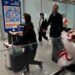 China amplía entrada sin visa a ciudadanos de otros 9 países para impulsar su economía