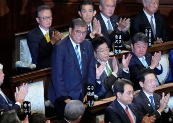 El parlamento de Japón reelige a Ishiba como primer ministro en medio de una crisis