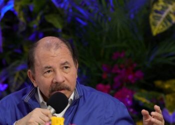 Ortega pone contra la pared a banqueros; amenaza con cierre y multas si aplican sanciones internacionales