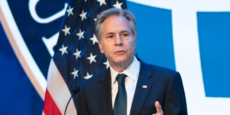 Blinken asiste a reunión del G7 con Ucrania y Oriente Medio como prioridades