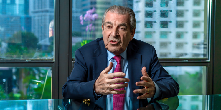 Dónde está el dinero saqueado por Maduro se pregunta expresidente Frei