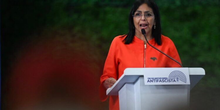 Chavismo habla de la elección en EEUU. González anticipa juramentación.