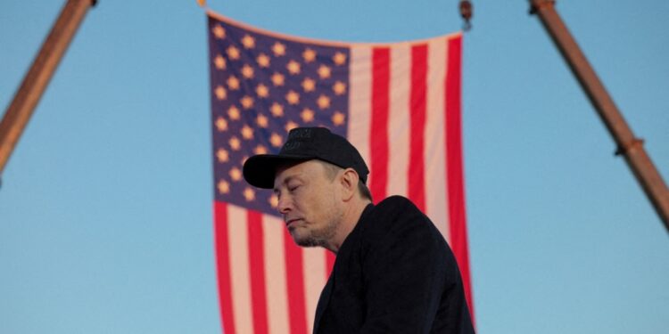 Juez sopesa impugnar regalo de un millón de dólares de Elon Musk a votantes en EEUU