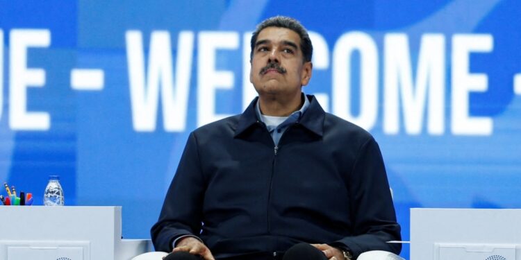 EEUU sanciona a 21 militares y funcionarios de Maduro.