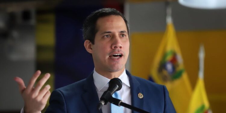 Guaidó insta a EEUU declarar al Tren de Aragua como organización terrorista