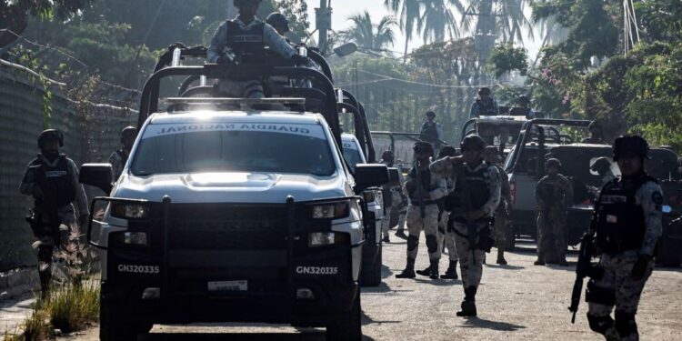 Comando armado asesina a cinco miembros de una familia en México