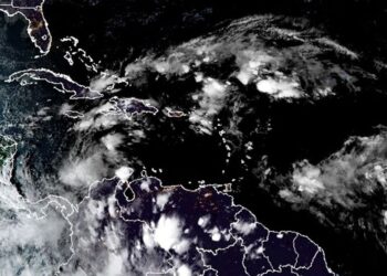 Occidente se prepara para nueva tormenta y oriente continúa con evacuados