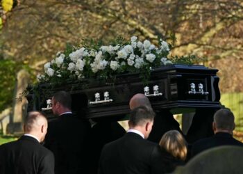 Último adiós a Liam Payne en un funeral privado cargado de emociones: la reunión más dolorosa de One Direction y la tristeza de su última novia