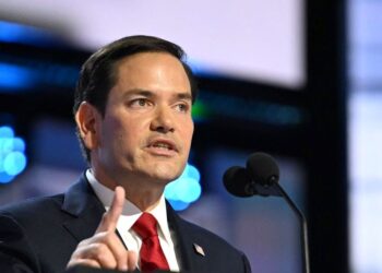 El primer hispano en dirigir la diplomacia estadounidense