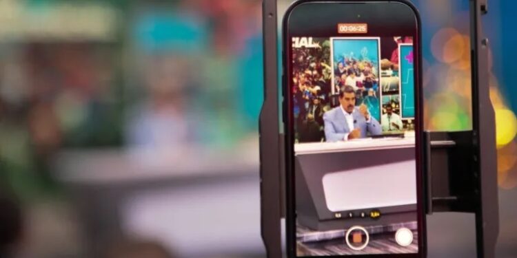 Maduro da 72 horas a responsables de TikTok para retirar retos virales en Venezuela