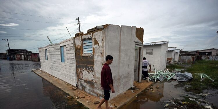 Huracán Rafael, más caos en medio de la tragedia cubana