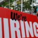 Crecimiento del empleo en EEUU se acelera en noviembre; sube tasa de desempleo