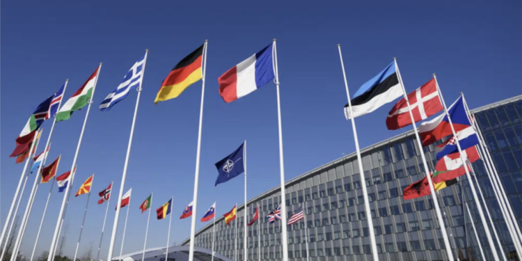 Los ministros de Relaciones Exteriores de la OTAN se reúnen para abordar la situación de apoyo a Ucrania