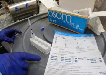 Departamento de Agricultura de EEUU ordena pruebas de gripe aviar en leche a nivel nacional