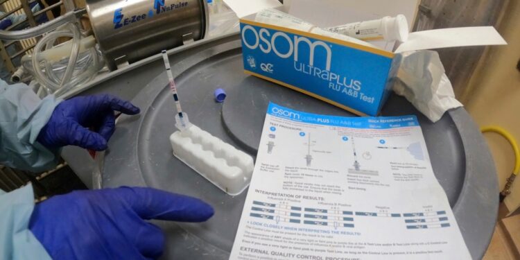 Departamento de Agricultura de EEUU ordena pruebas de gripe aviar en leche a nivel nacional