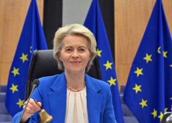 Jefa de la UE llega a Uruguay para avanzar en acuerdo comercial con el Mercosur