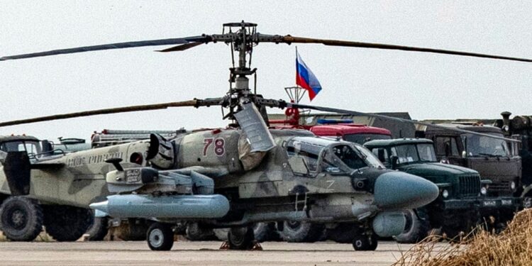 Rusia reduce su presencia en Siria, pero no deja el país: fuentes