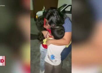 Liberan a reportera, pero otros 11 comunicadores siguen presos en Venezuela