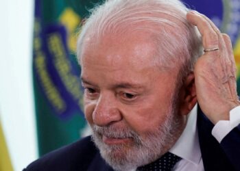 Lula, «lúcido», se recupera en hospital tras una operación cerebral de urgencia