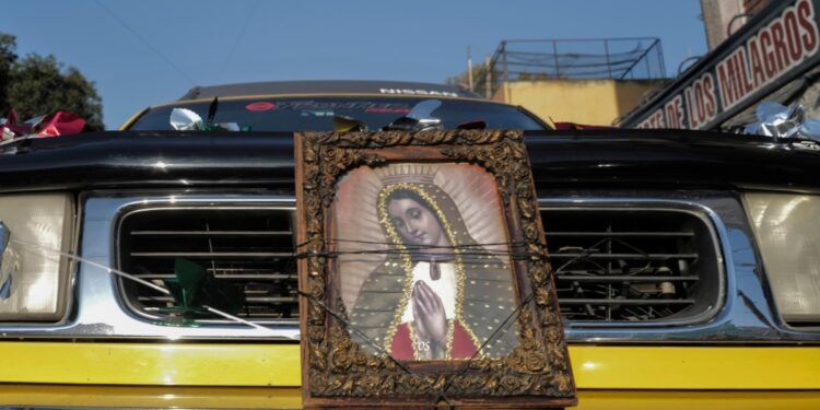 Explosión de pirotecnia en México deja 30 heridos en celebración por Día de la Virgen de Guadalupe