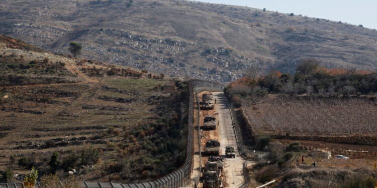 Israel reconoce que sus tropas avanzan en Siria más allá de la zona desmilitarizada