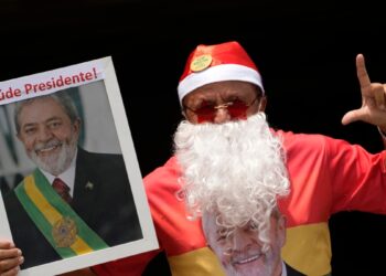 El presidente Lula sale del hospital tras cirugía por una hemorragia cerebral