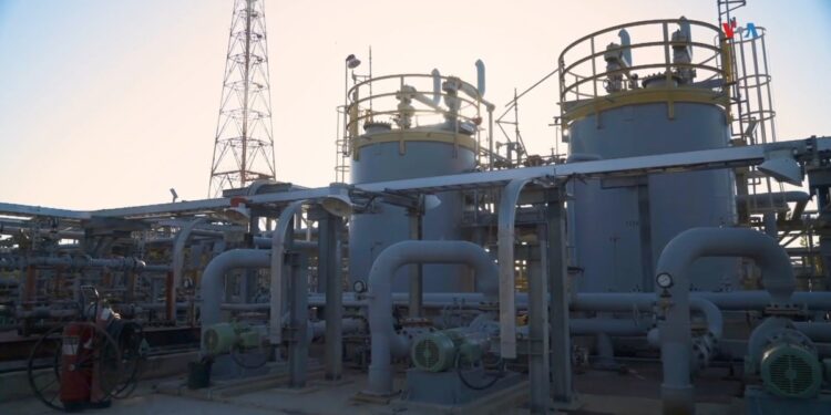 Colombia comienza a importar gas tras 45 años, los analistas consideran que es un riesgo