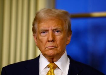 Empresas líderes tecnológicas de EEUU aportan donaciones millonarias al Fondo Inaugural del presidente electo Donald Trump