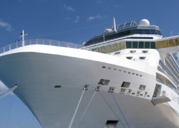 Congreso mexicano aprueba reforma que obligará a viajeros de cruceros a pagar 42 dólares