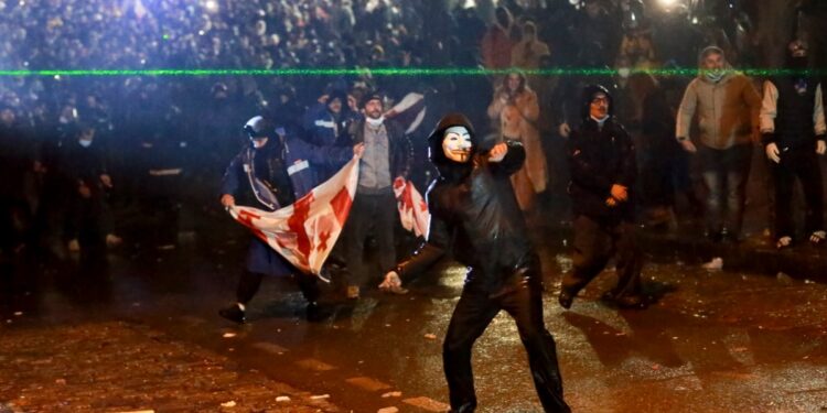 Protestas exponen choque de valores e intereses en Georgia ante tensiones entre Rusia y Occidente