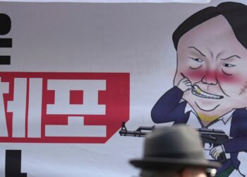 Prohíben que el presidente surcoreano Yoon viaje al extranjero por la pesquisa sobre ley marcial