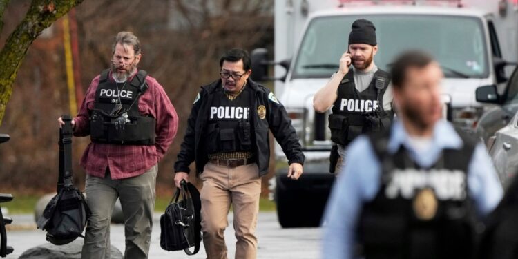 Autora de tiroteo en escuela de Wisconsin fue una estudiante de 17 años