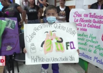 Familiares de pacientes con fibrosis quística alertan "sentencia de muerte” por falta de tratamiento