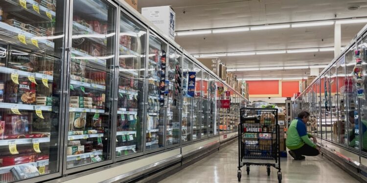 Empresas alimentarias enfrentan demanda que las acusa de comercializar comida «adictiva» para niños