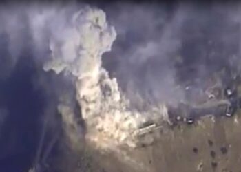 Israel bombardea objetivos militares cerca de Damasco, capital Siria, mientras planean aumentar su población en los Altos del Golán ocupados