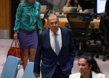 Canciller ruso choca con Blinken sobre Ucrania en reunión de seguridad en Malta