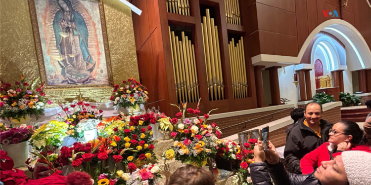 Las «Mañanitas» a la Virgen de Guadalupe no sólo se cantan en México