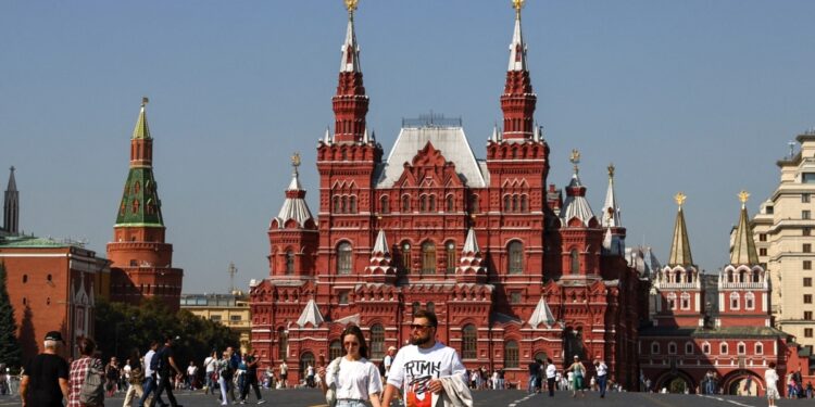 El Kremlin dice que amenaza de Trump por sustitución del dólar estadounidense sería contraproducente