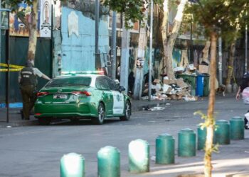 Venezolano muere apuñalado tras riña con comerciantes ambulantes en Santiago de Chile