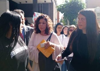 Andreína Baduel acudió a la sede del CICPC tras ser citada «en calidad de testigo»