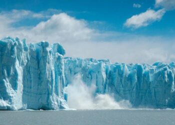 El hielo marino antártico en declive: científicos predicen su futuro con mayor precisión