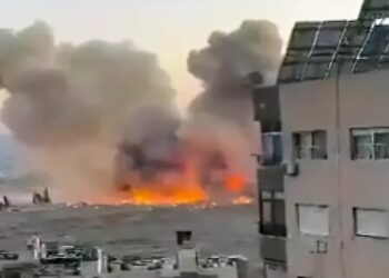 Reportan bombardeos israelíes contra depósitos de armas en Siria