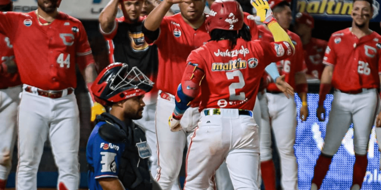 Cardenales de Lara aseguran su pase al Round Robin de la LVBP