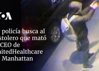 La policía busca al pistolero que mató al CEO de UnitedHealthcare en Manhattan