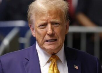 Trump advierte a México y Canadá sobre inmigración y a Venezuela sobre compra energética