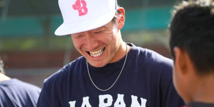 Leones del Caracas rugen con fuerza: ¡Dos estrellas japonesas llegan a la cueva!